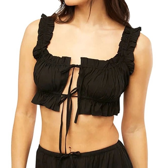 WeWoreWhat Tops - NEW WEWOREWHAT BLACK DOUBLE TIE CROP TOP
